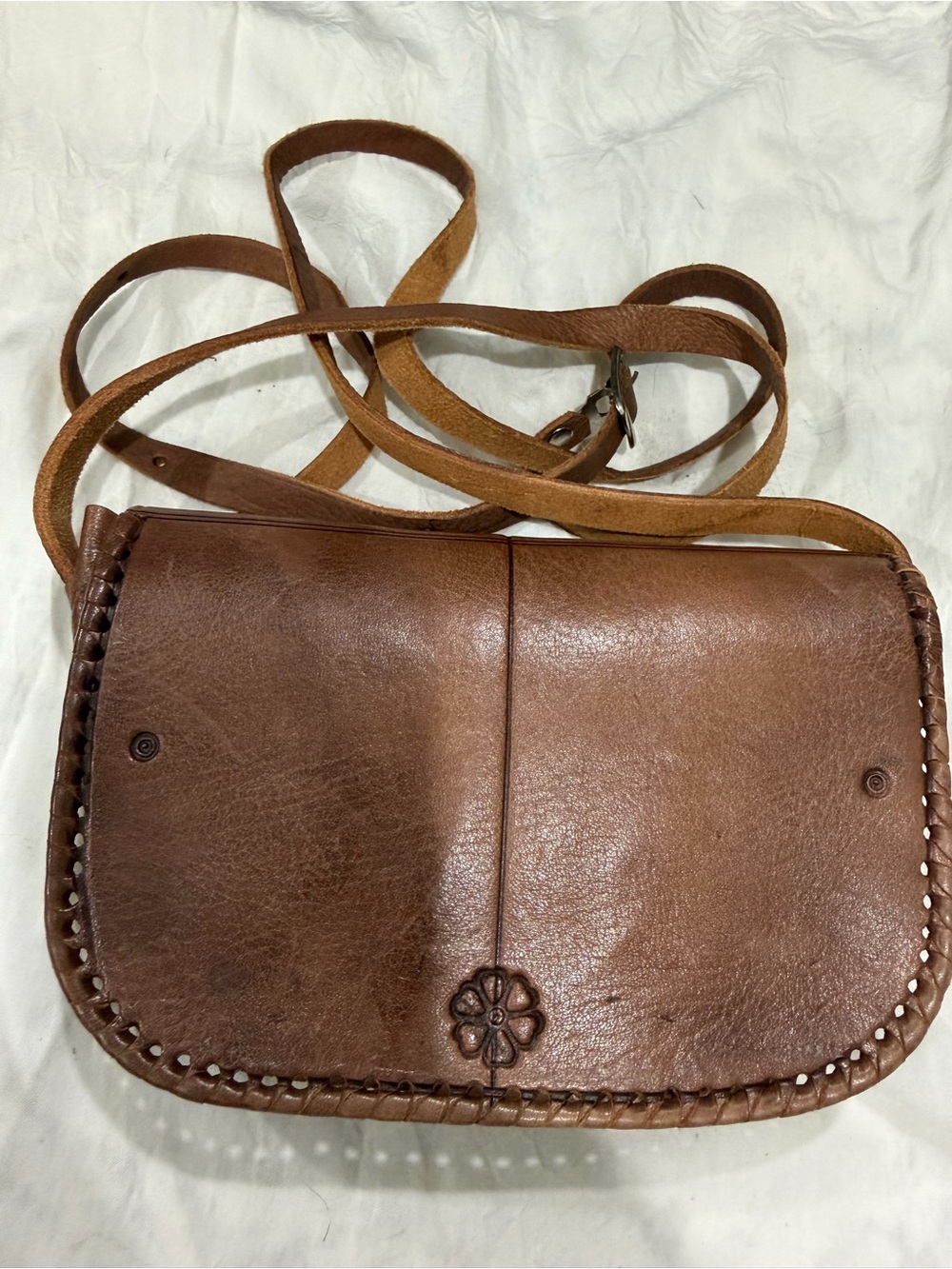Hand-Tooled Brown Leather Crossbody Bag - Picture 4 of 7